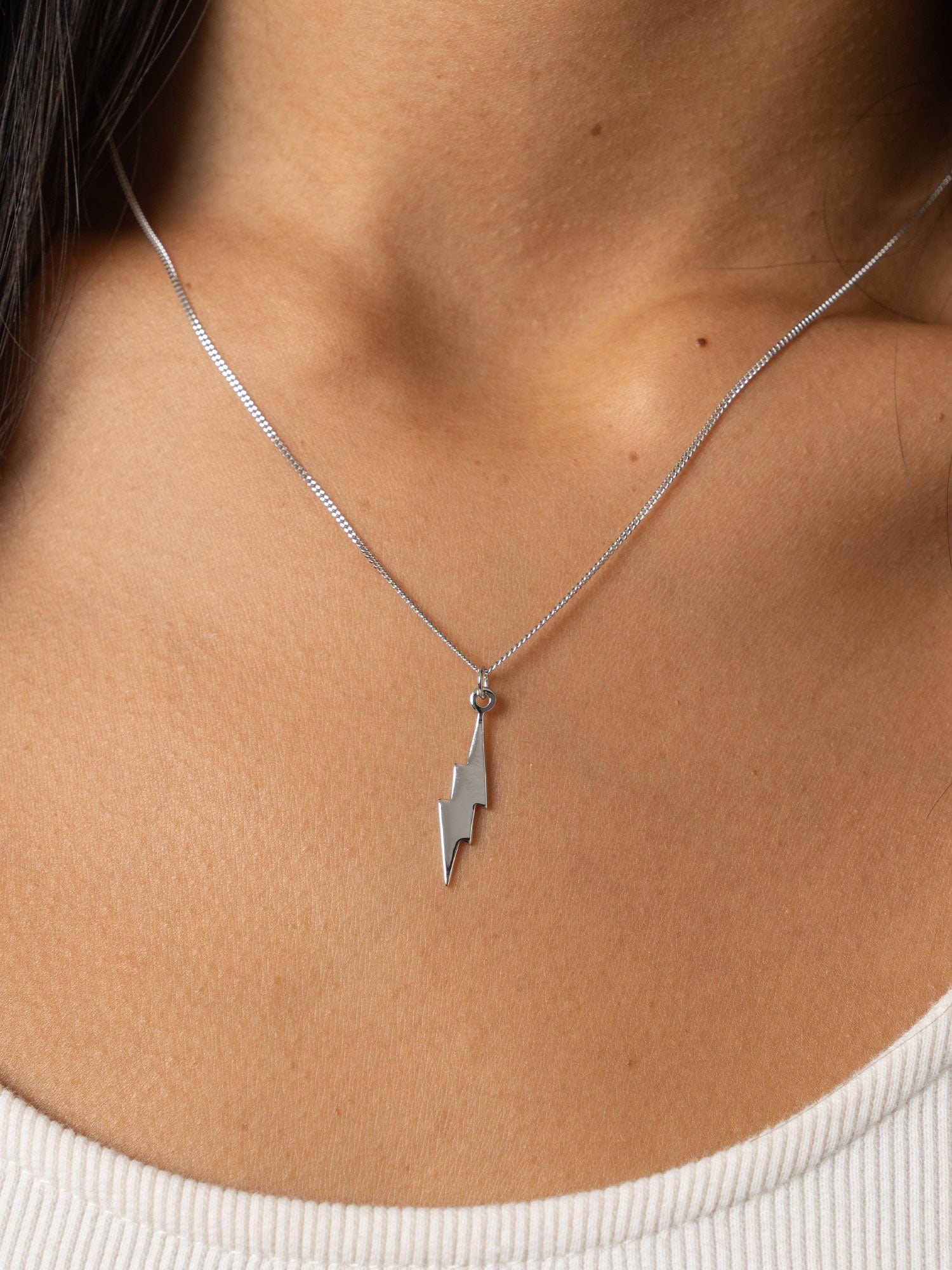 Lightning Bolt Pendant Necklace Silver - Women's Necklaces | Saint + Sofia® UK